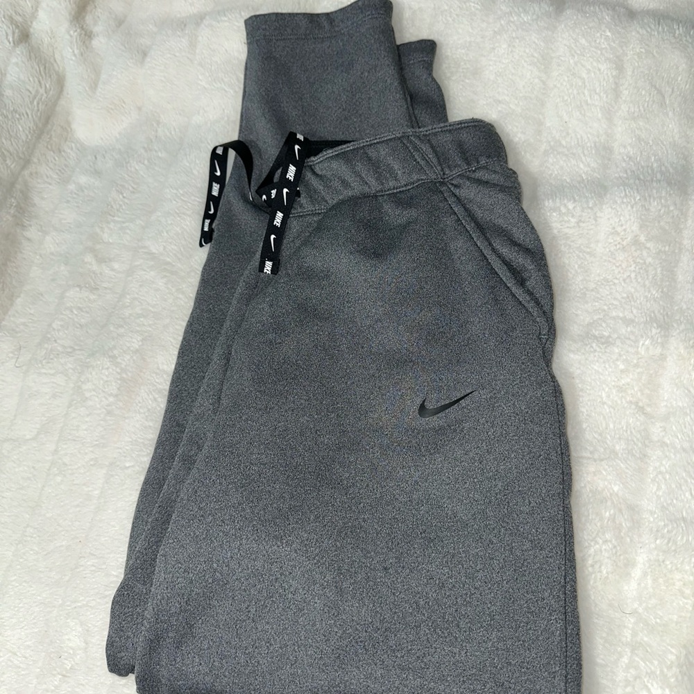 nike sweats